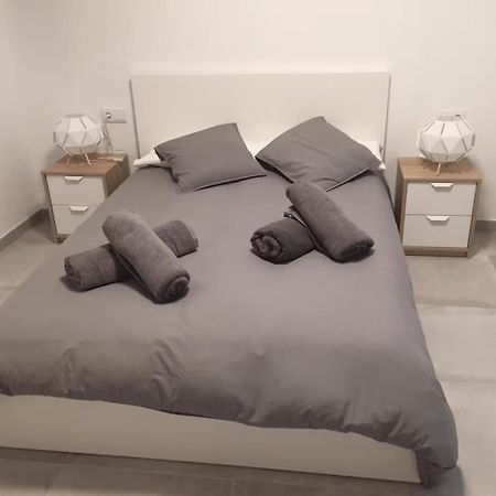 Vivienda Junto A Ruzafa - 12 Pax Y Mas Daire Valensiya Dış mekan fotoğraf