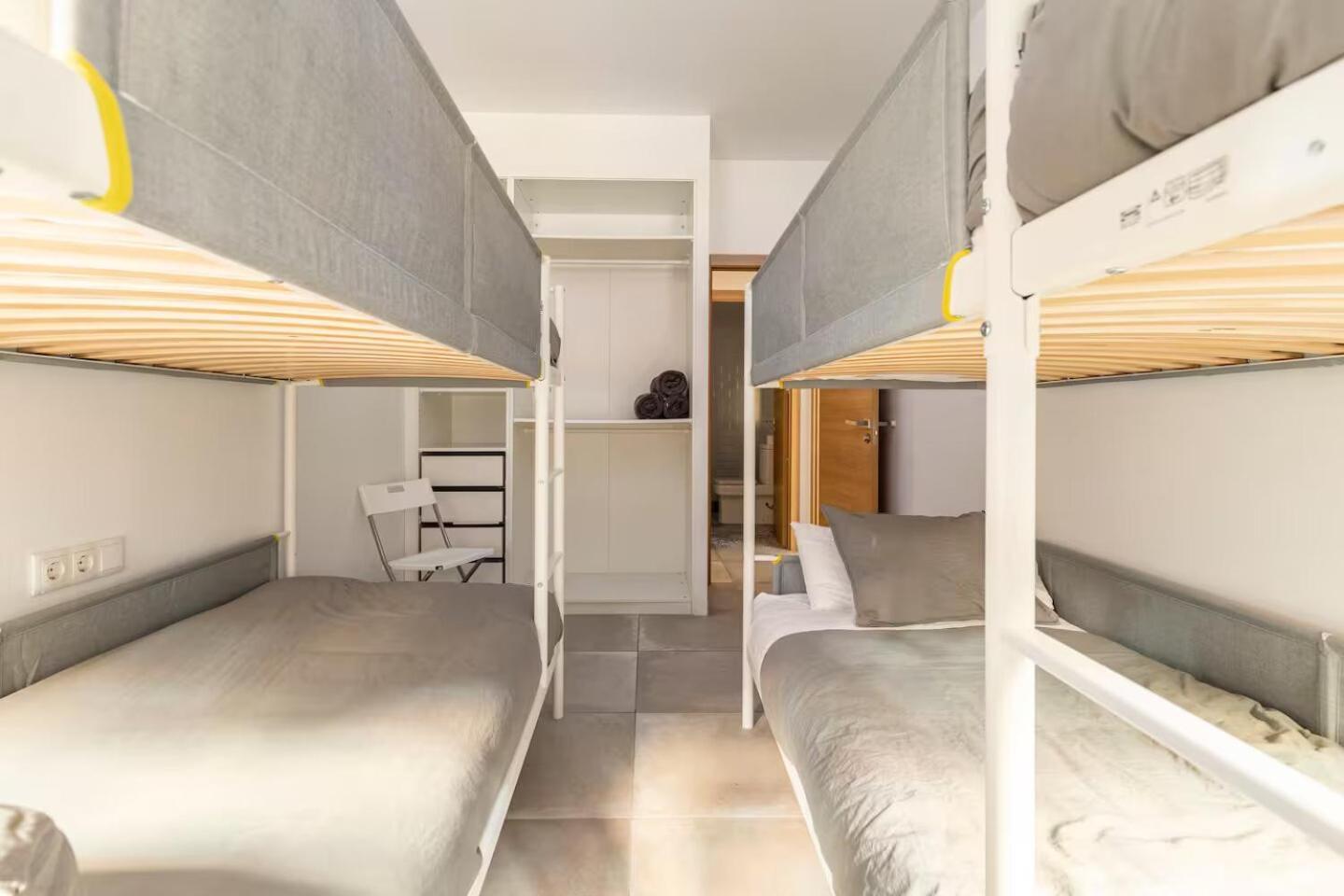 Vivienda Junto A Ruzafa - 12 Pax Y Mas Daire Valensiya Dış mekan fotoğraf