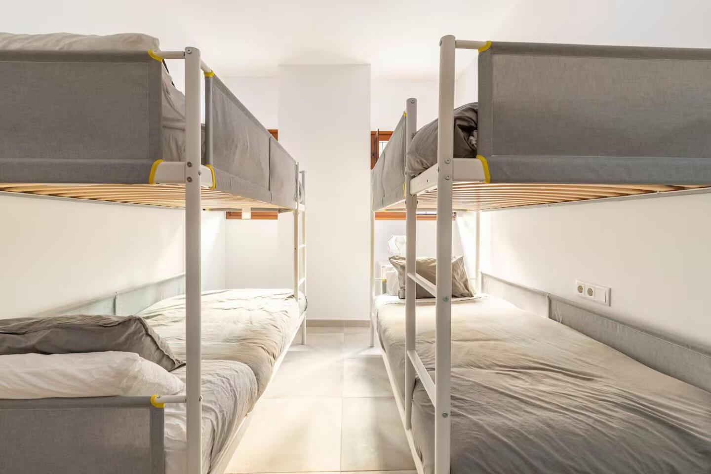 Vivienda Junto A Ruzafa - 12 Pax Y Mas Daire Valensiya Dış mekan fotoğraf