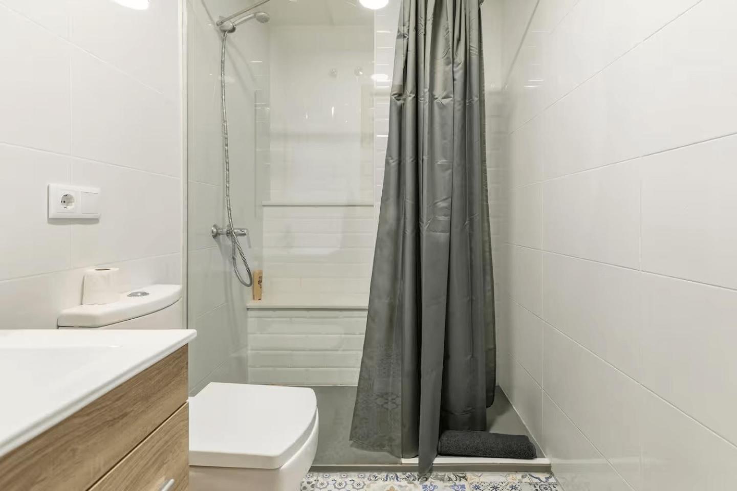 Vivienda Junto A Ruzafa - 12 Pax Y Mas Daire Valensiya Dış mekan fotoğraf